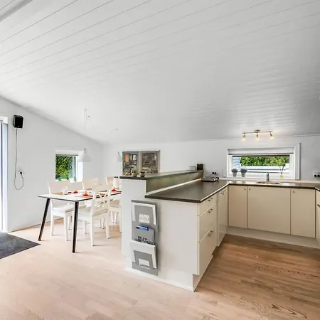 Danica - 500m From The Sea By Interhome Dom wakacyjny
