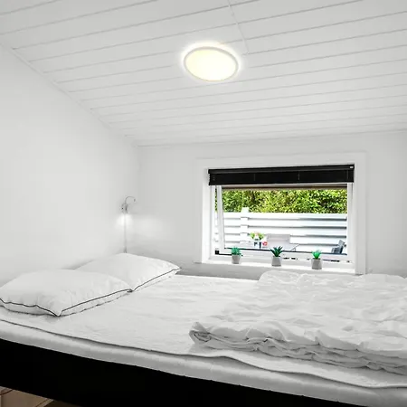 Dom wakacyjny Danica - 500m From The Sea By Interhome